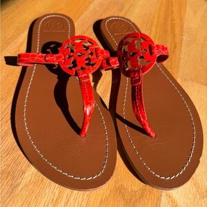 red tory sandals. size 8.5. like new condition.